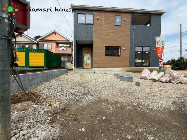 見沼区宮ヶ谷塔第1　新築戸建　クレイドル01の駐車場