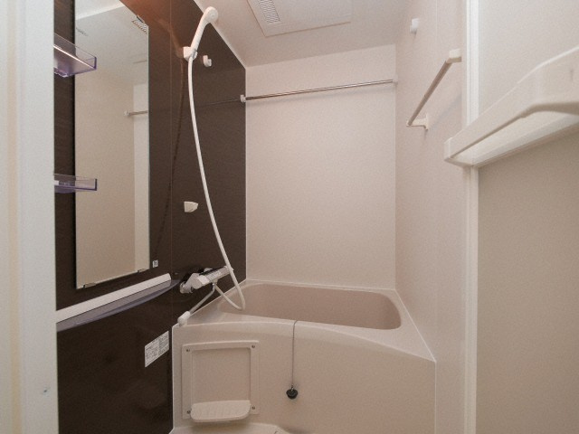 アドバンス大阪イーストの浴室