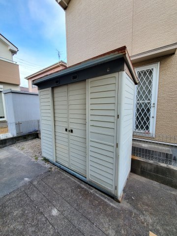 吉川市　中央3丁目　中古戸建の設備|物置があります