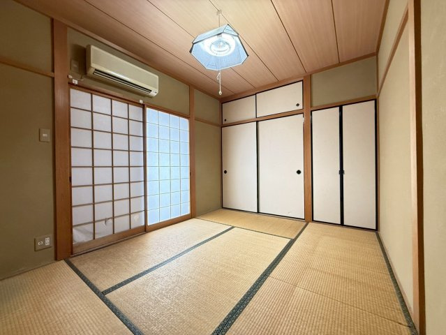 突抜町の和室