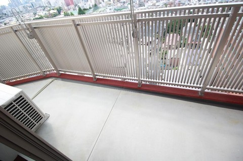 【バルコニー】