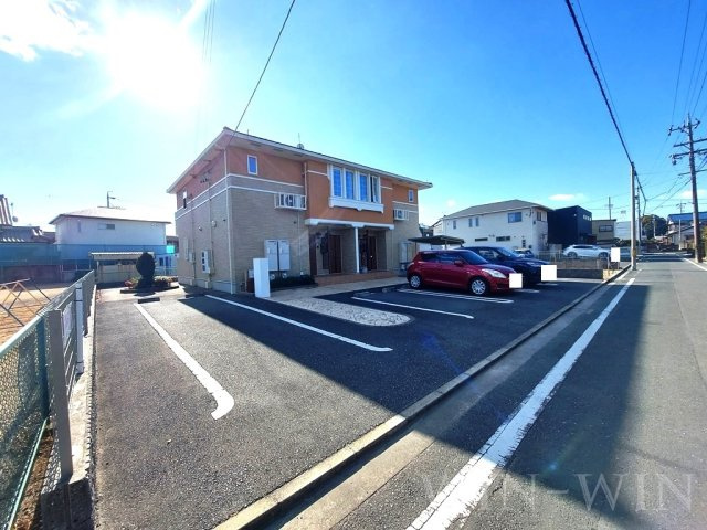 カーサ プラシードの駐車場