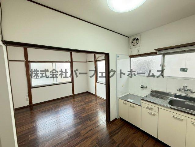 緑町テラスハウス　賃貸の居間・リビング|居間です