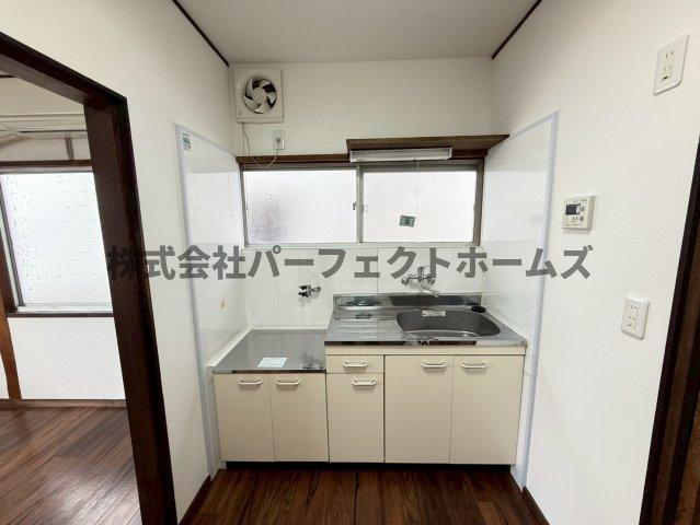 緑町テラスハウス　賃貸のキッチン|使いやすいキッチンです