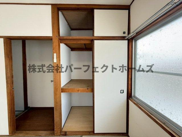 緑町テラスハウス　賃貸の収納|専用の収納スペースです