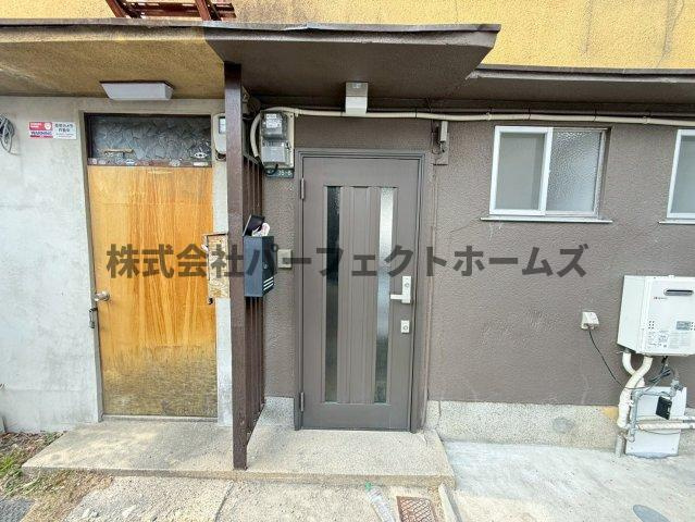 緑町テラスハウス　賃貸のエントランス|毎日通るエントランスはこのようになっています