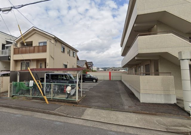 サンハイツシンコーの駐車場