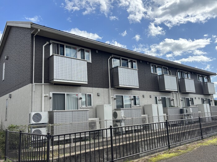 グランドゥール東森田の外観