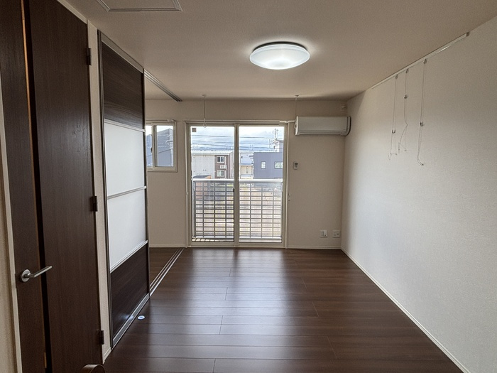 グランドゥール東森田の居間・リビング