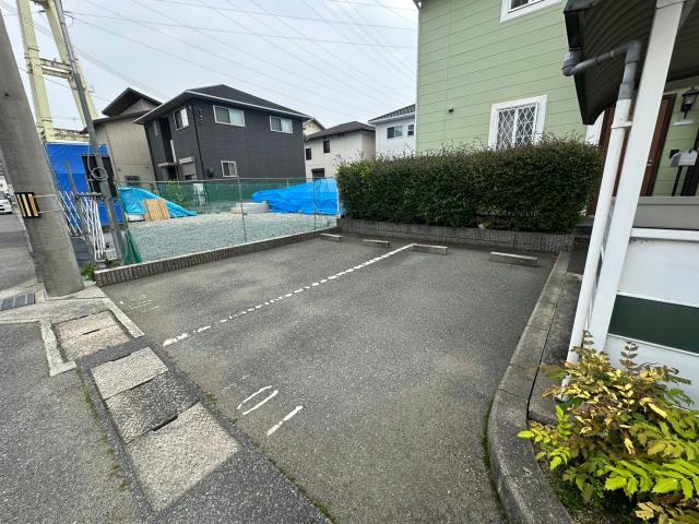 モアークレスト　Ⅲの駐車場