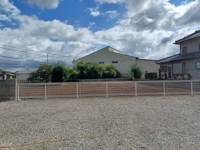 東松山市松葉町４丁目の売地の外観