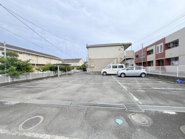 シティハイム　ラ・メールの駐車場