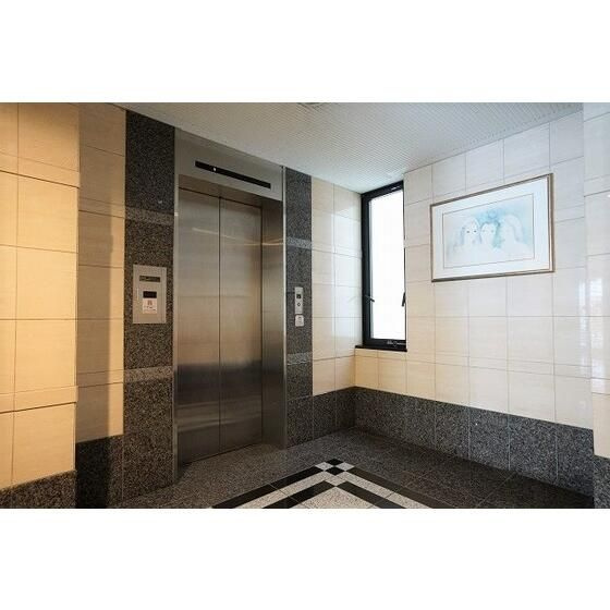 リリエンベルグ壱番館のエントランス