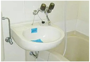 メゾン・ド・エポークの洗面所