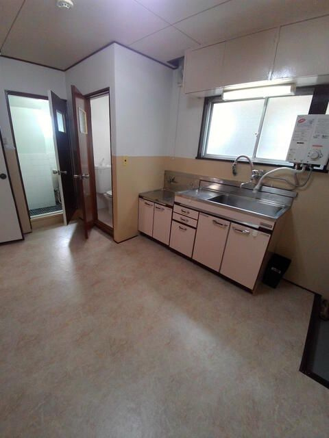 小澤ビルのキッチン
