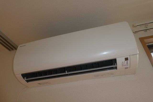 オリーブコートＡの設備|エアコン