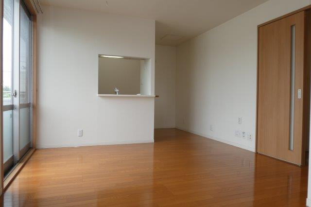 オリーブコートＡの居間・リビング