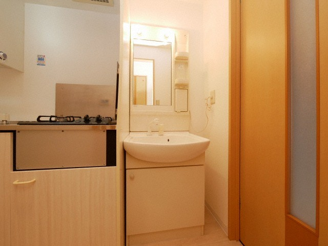 フィレンツェ四天王寺の独立洗面台