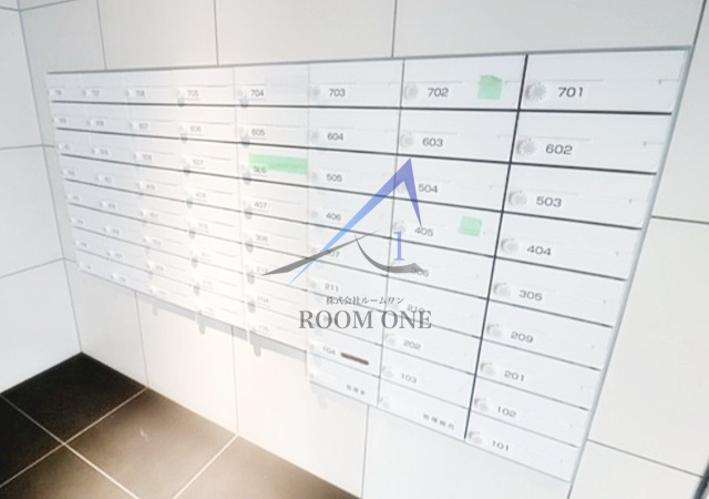 GENOVIA横浜鶴見市場skygardenのその他共用部分|集合ポストです。