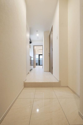 【玄関】 | アークマーク大森町アジールコート