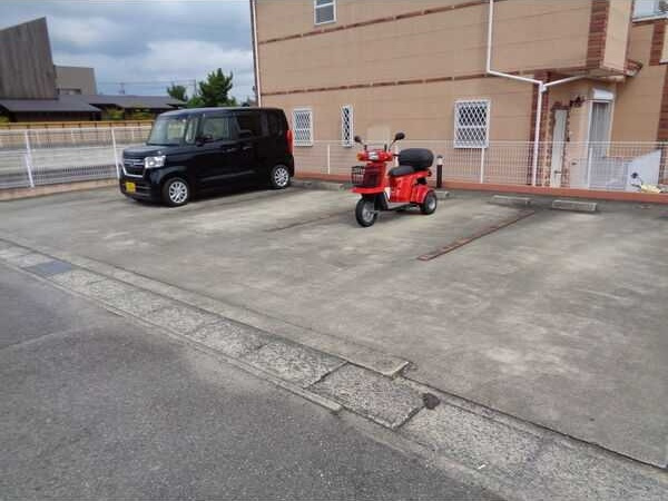 サンビヨーズ中北　　刈谷市近郊の賃貸ならクラスホーム刈谷店の駐車場