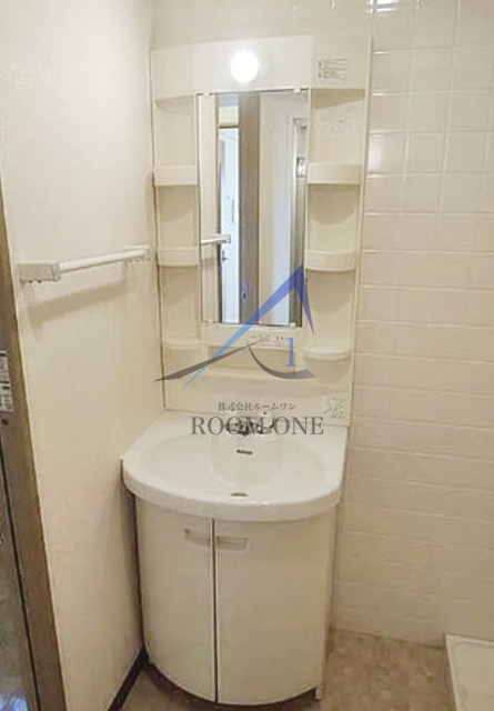 ハーモニーコートの洗面所|洗面台です。