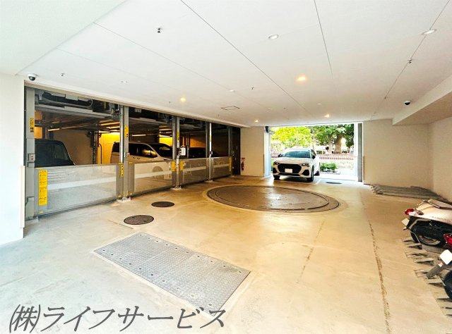 【駐車場】 | ラシュレ新大阪 | 駐車場