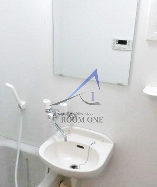 ルーミー川崎の洗面所|洗面台です。