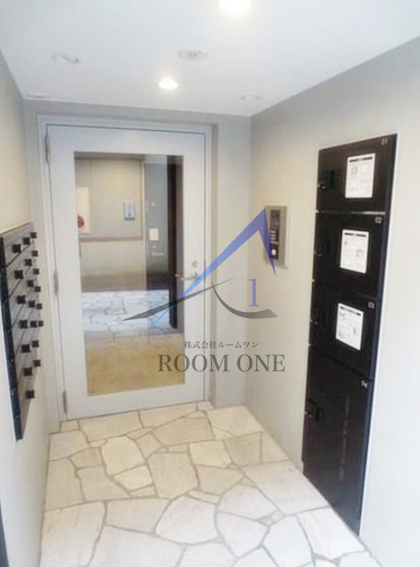 LEGALAND西小山のエントランス|エントランスです。