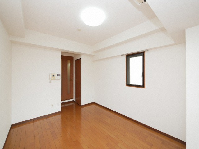 アスヴェル天満橋の洋室