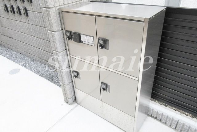 ウラノス小松川のその他共用部分|宅配ボックス完備！