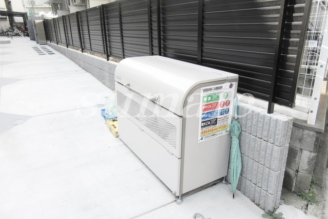 ウラノス小松川のその他共用部分|敷地内ゴミ置き場です！