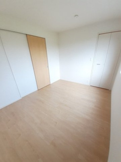 【寝室】 | ピースフルハイツ　Ａ