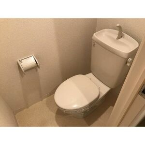 クレフラスト新守山南B棟のトイレ