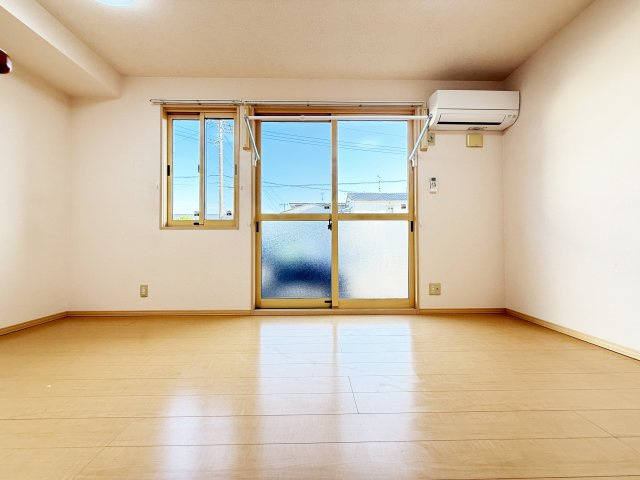 グランドソレーユ B棟の庭