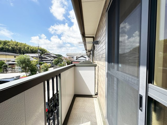 グランドソレーユ B棟のバルコニー