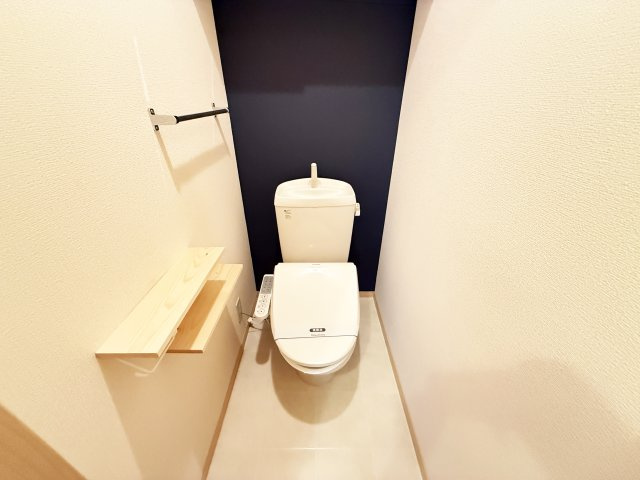 グランドソレーユ B棟の玄関