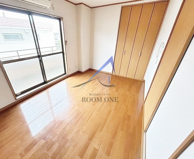 ブレジオ綾瀬の居間・リビング|洋室のお部屋です。