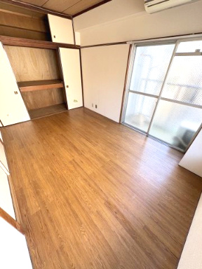 【洋室】 | 吉田マンション | ハウスクリーニング前のお写真です