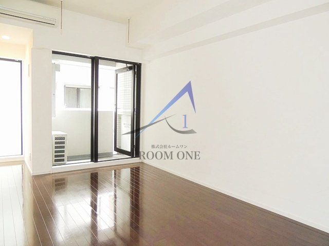 エルフラット板橋の居間・リビング|洋室のお部屋です。