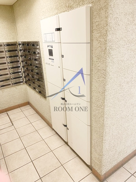 Rising place浅草弐番館のその他共用部分|宅配ボックスです。