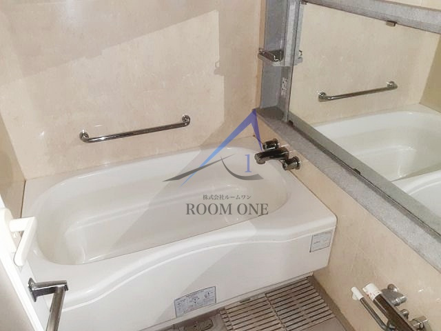 日神パレステージ王子神谷の浴室|お風呂です。