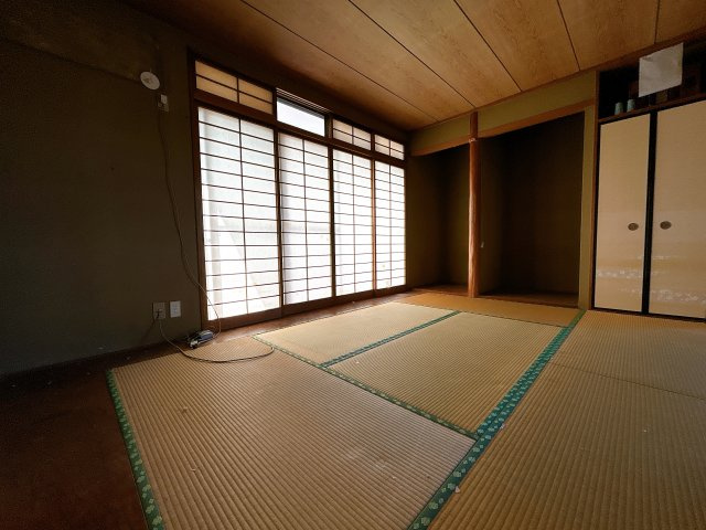 行田市大字長野の和室