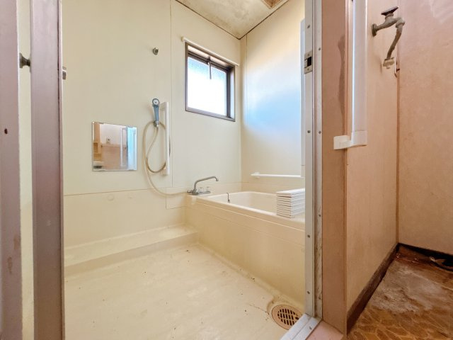 行田市大字長野の浴室