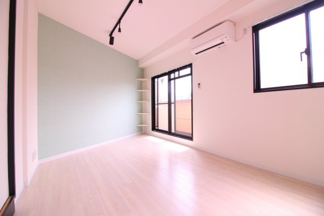 アールヴィラージュの居間・リビング