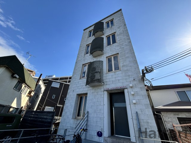 サンクアパルトマンの外観