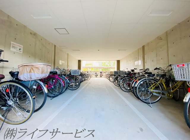 【駐輪場】 | レックスシティウィング大阪 | 駐輪場