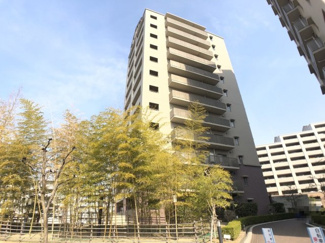 【外観】 | 北花田庭園都市・グランアヴェニューウエストプレイス | ３ＬＤＫの暮らしやすいお住まい！お子様のお部屋や趣味のお部屋もご用意いただけます♪