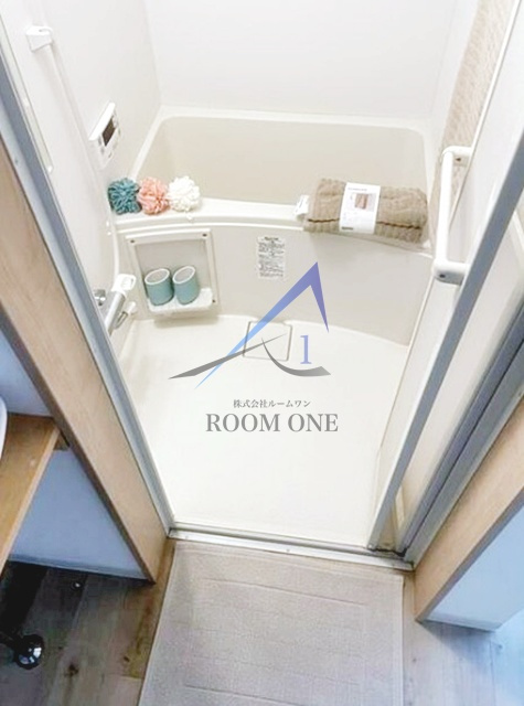 ＡＴＴＩＣ　ＯＴＳＵＫＡの浴室|お風呂です。（家具は尽きません）