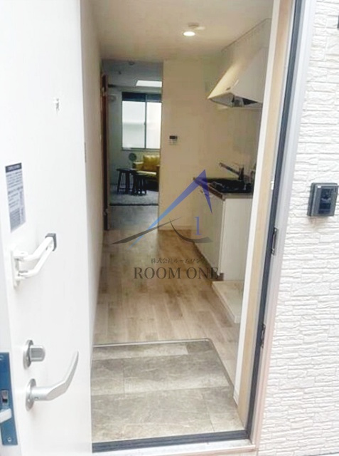 ＡＴＴＩＣ　ＯＴＳＵＫＡの玄関|玄関です。（家具は尽きません）